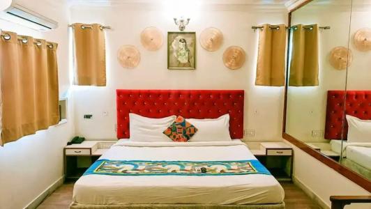 Pink Palace - 21