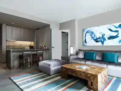 East Miami - 1