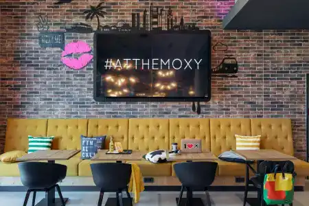 Moxy Frankfurt Airport Kelsterbach - 13