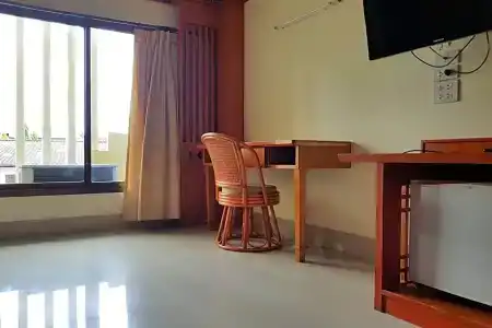 Poonsook Phitsanulok Sha Plus - 100