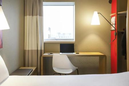 ibis Rennes Centre Gare Sud - 50