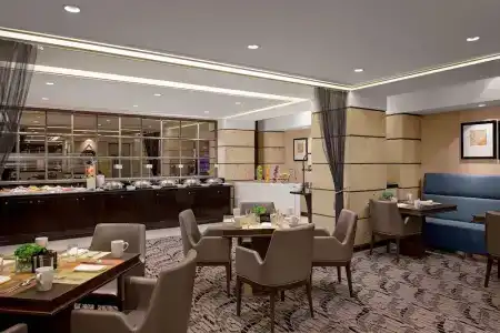 Sheraton Universal - 51