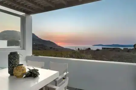 White Tinos Luxury Suites - 153