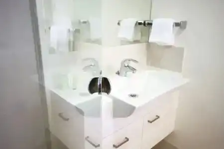 Domain Serviced - 20