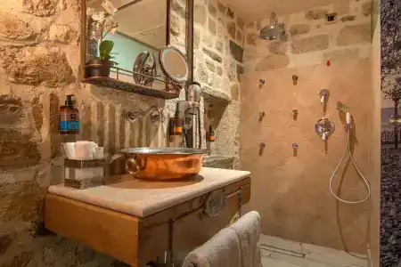 Kamares Boutique & Spa - 7