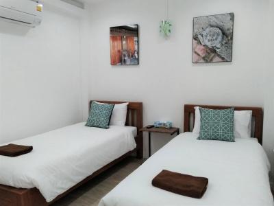 Wee Hostel - 2