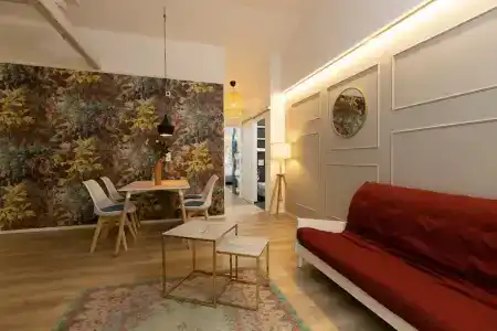Little Suite - 55