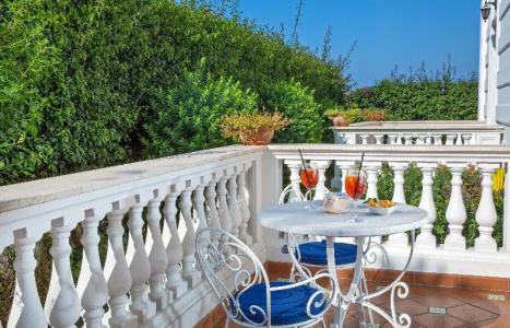 Villa Garden - 66