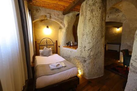 Sarnich Cave Suites - 55
