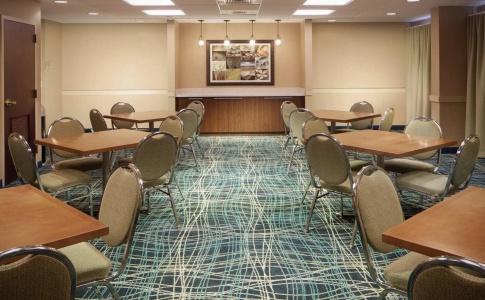 SpringHill Suites - 10