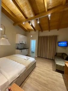 Rias Penthouse Suites - 140