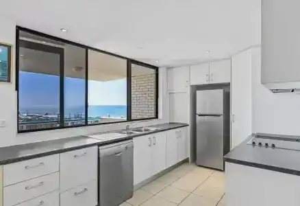 Burgess @ Kings Beach - 130