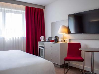 Mercure Tours Nord - 44