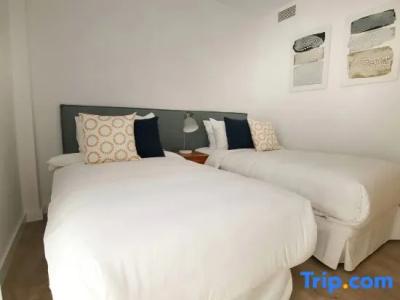 Ramada & Suites by Wyndham Costa del Sol Fuengirola - 74
