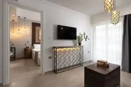 Elakati Luxury Boutique - Adults Only - 45