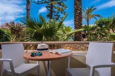Meropi & - 52