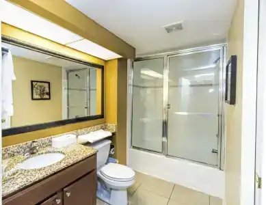 Westgate Lakes - 43