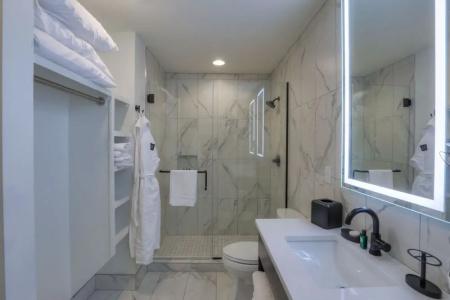 Studio 154 Luxury - 37