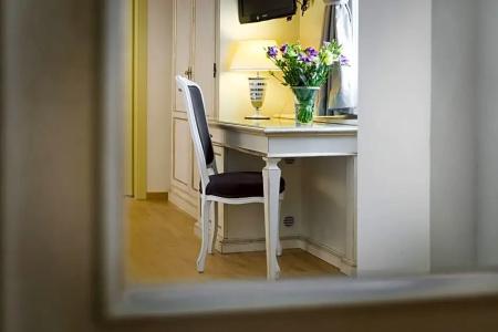 Art Atelier - 67
