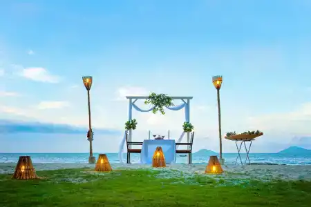 Hoi An Beach Resort - 24
