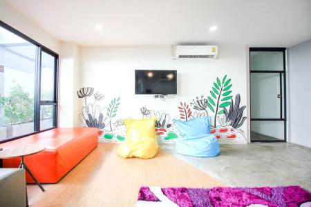 Oyo 426 All Day Hostel @ Sukhumvit - 3