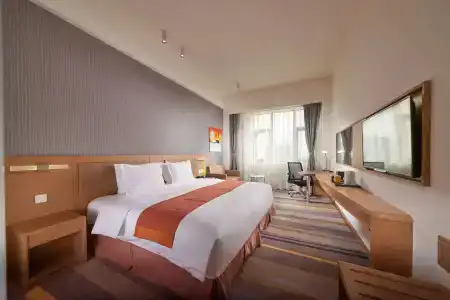 Holiday Inn Express Chengdu Huanhuaxi, An Ihg - 5