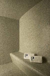 Parister - 20