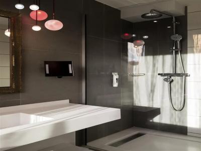 Mercure Lyon Centre - Gare Part Dieu - 8