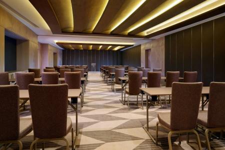 Sheraton Grand Adana - 36