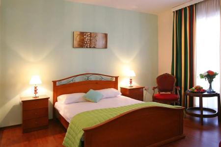 Saint Elena Boutique - 28