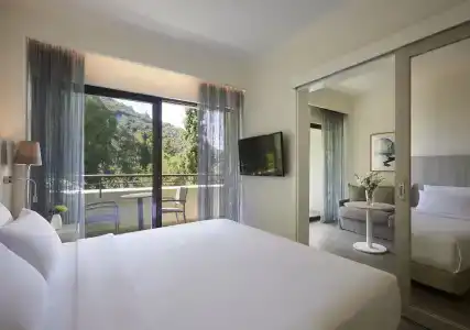 Rhodes Bay & Spa - 3