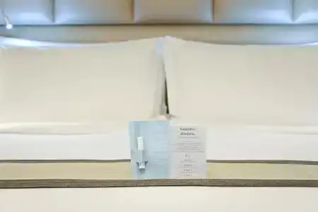 Crowne Plaza West Bay, An Ihg - 60