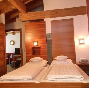 SIMPLE but EXCELLENT - 95