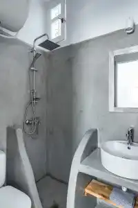 White and Grey - 18