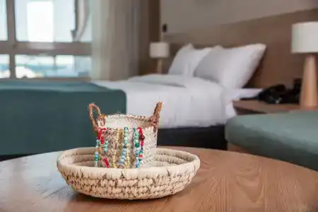 Redcon Suites - 342