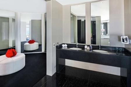 V Dubai, Curio Collection by Hilton - 93