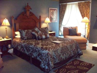 Inn at 835 Boutique - 79