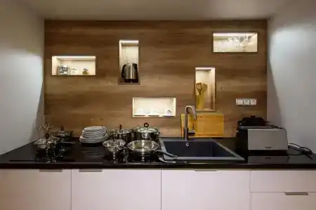 Karoly Corner Residences - 76