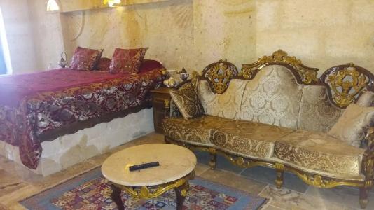 Oread Cave Suites - 2