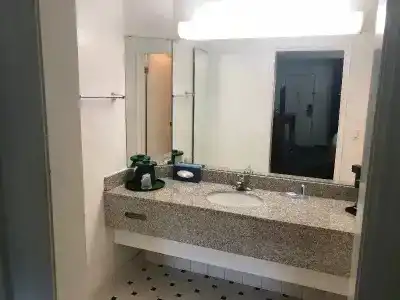 Americas Best Value Inn Denver - 57