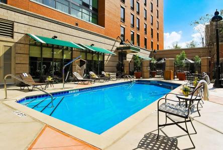 Hampton Inn & Suites-Downtown - 14