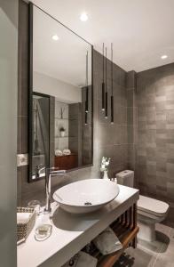 Olvios Luxury Suites - 27