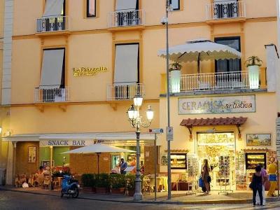 La Piazzetta Guest House - 160