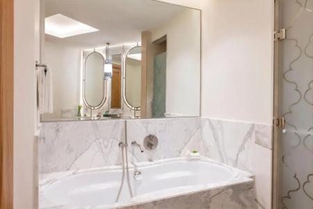 The St. Regis - 109