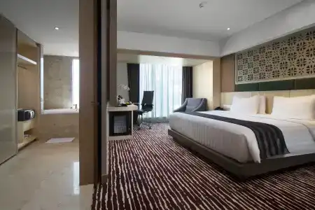 H Sovereign Bali - 4