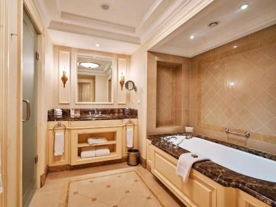 Fairmont Grand Kyiv - 53