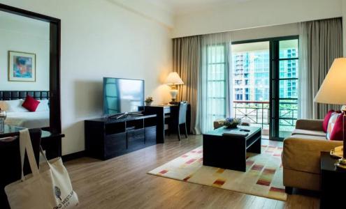 Diamond Westlake Suites - 81