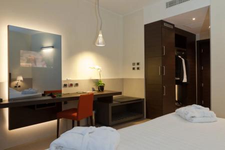 Rmh Modena Des Arts - 1