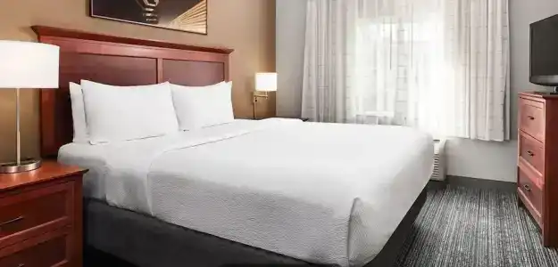 TownePlace Suites by Marriott South - 33