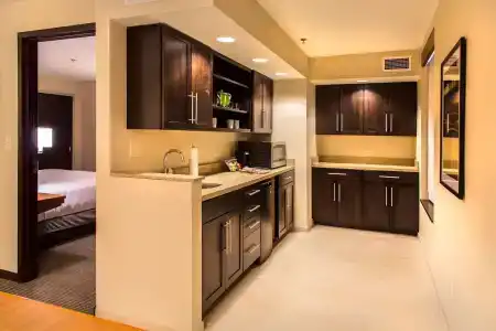 Hyatt Place - 18